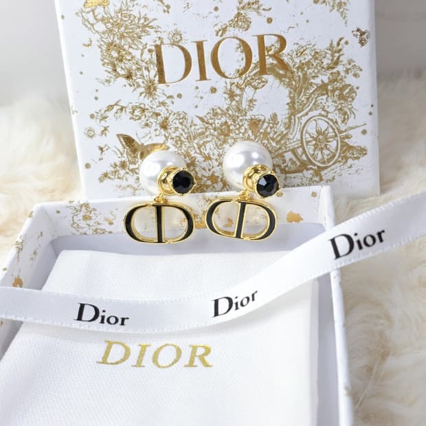 빈티지 디올 업사이클링 귀걸이