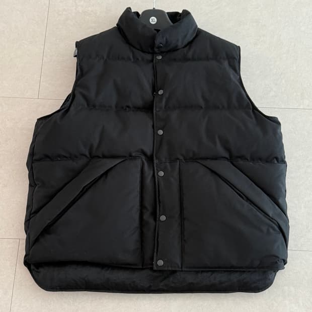 블랙아웃 벤타일 구스다운 베스트 패딩조끼 XL