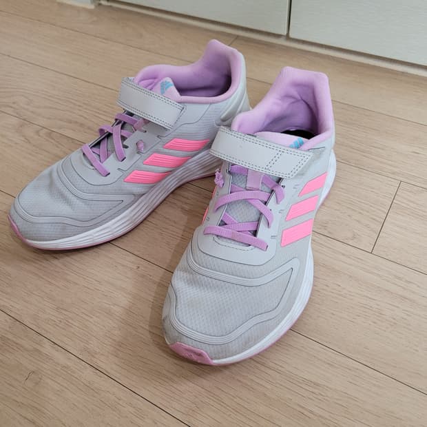 아디다스 Adidas 키즈 운동화 240 핑크