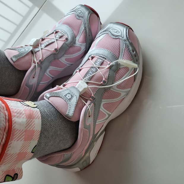 살로몬 샌디 리앙 핑쿠 팔까말까 고민중