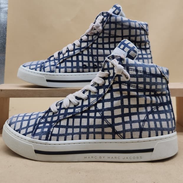 마크제이콥스 레더 하이탑 38 245