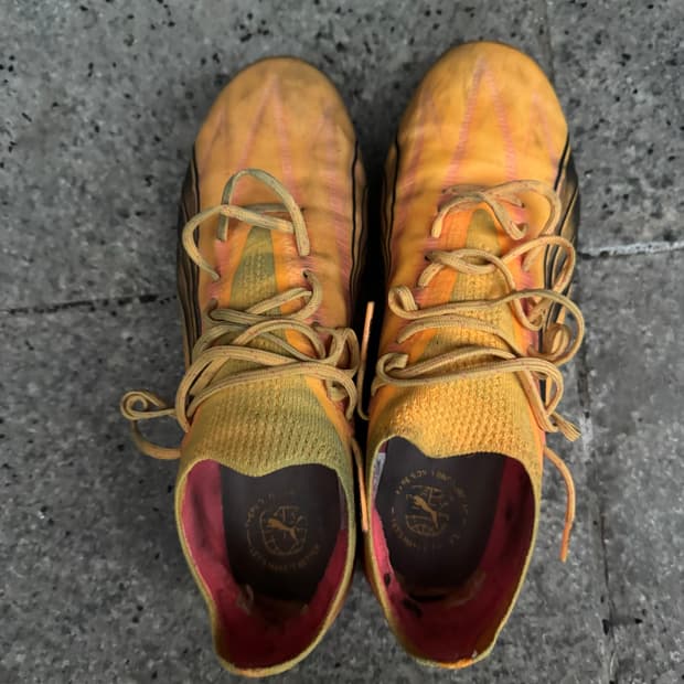 푸마 울트라 축구화