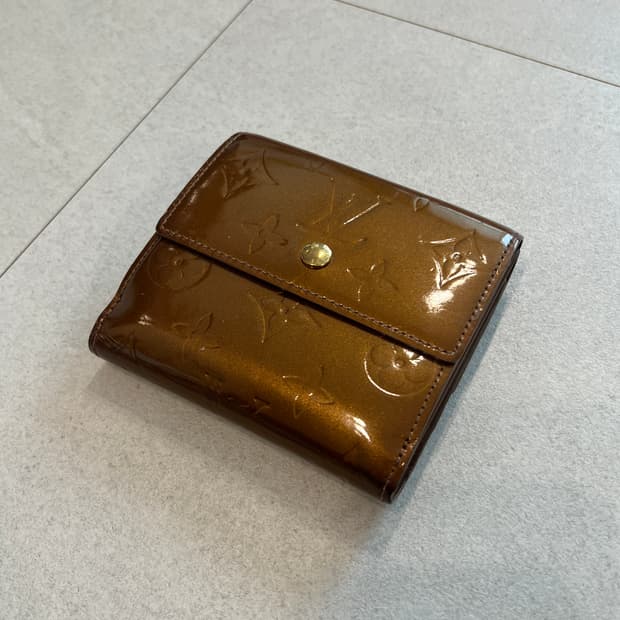 루이비통 모노그램 베르니스 반지갑