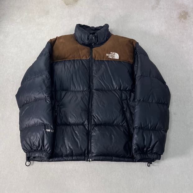105 노스페이스 700 LTD 눕시 한정판 스웨이드 패딩