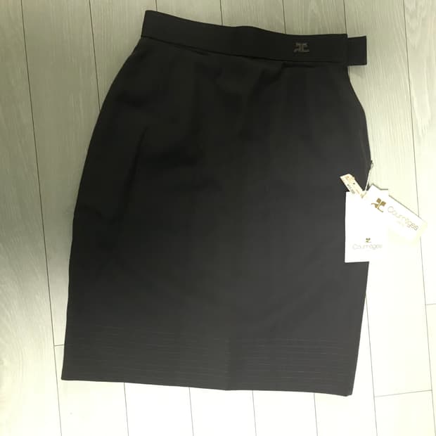 꾸레쥬 미디 스커트