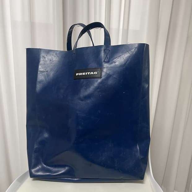 프라이탁 마이애미 네이비