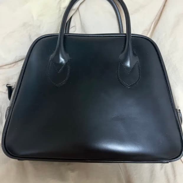 꼼데가르송 아오야마백 무광 3호