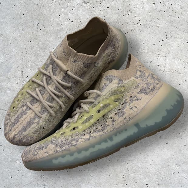 [270] 아디다스 이지 380 에일리언 블루