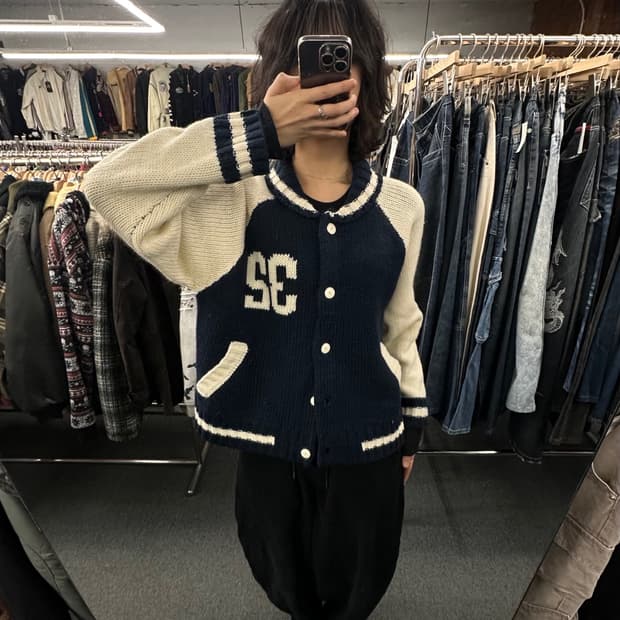 L)Time Files 빈티지 네이비 코위찬 스웨터