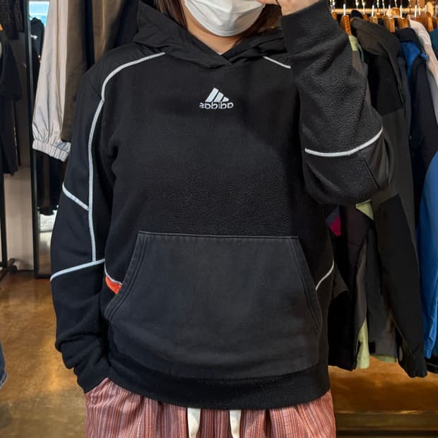 아디다스 블랙 플리스 후드