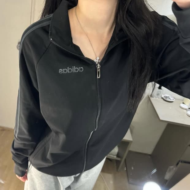 아디다스 영어 로고 삼선 져지 🖤