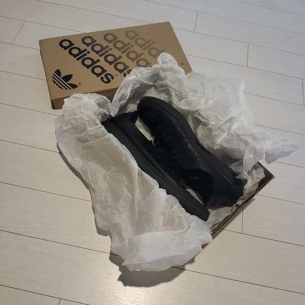 아디다스 스텐스미스 데콘 