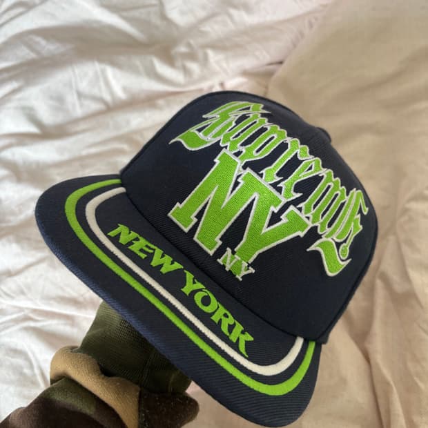 슈프림 뉴욕 6 패널 네이비 25SS