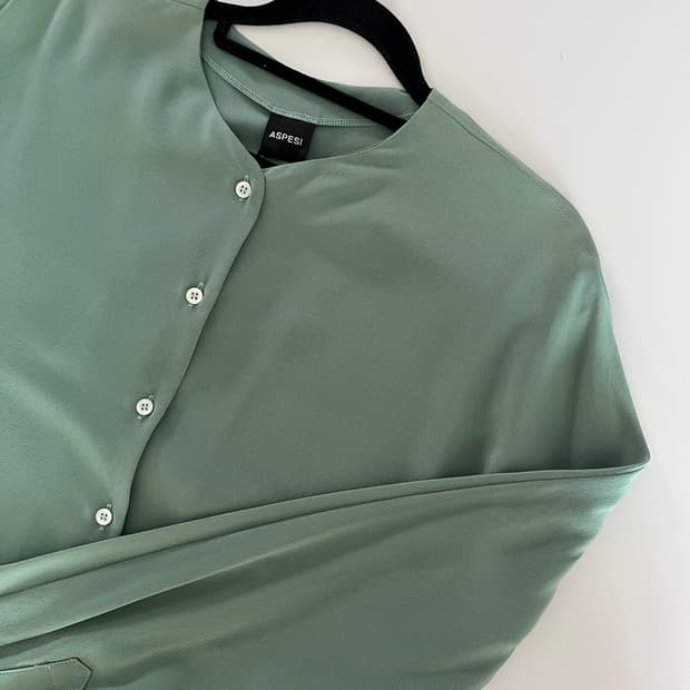 아스페시 실크블라우스