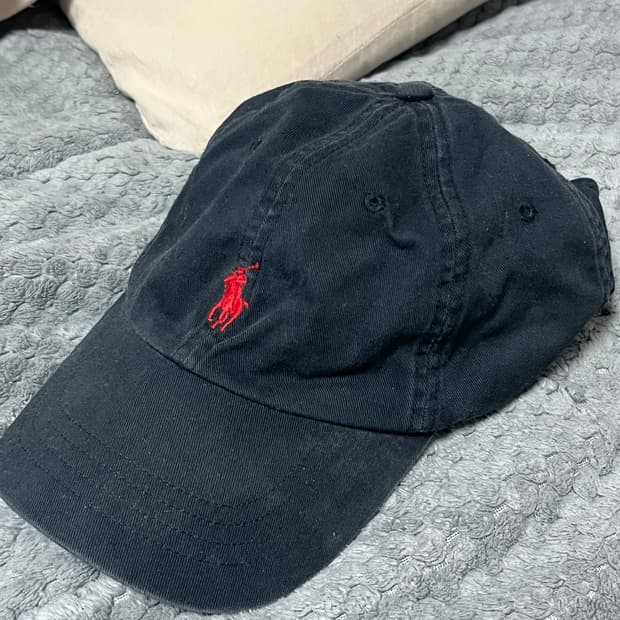 Polo black cap