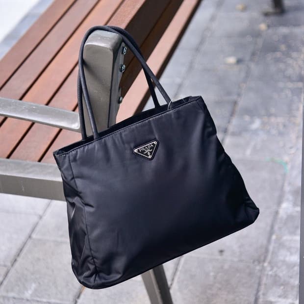 프라다 포코노 토트백 (정품)