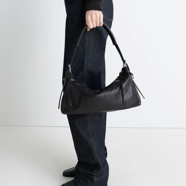 르메르 벨티드 바게트백 25FW / 다크 초콜릿