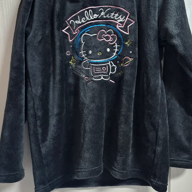 아베일 키티 수면잠옷 L사이즈