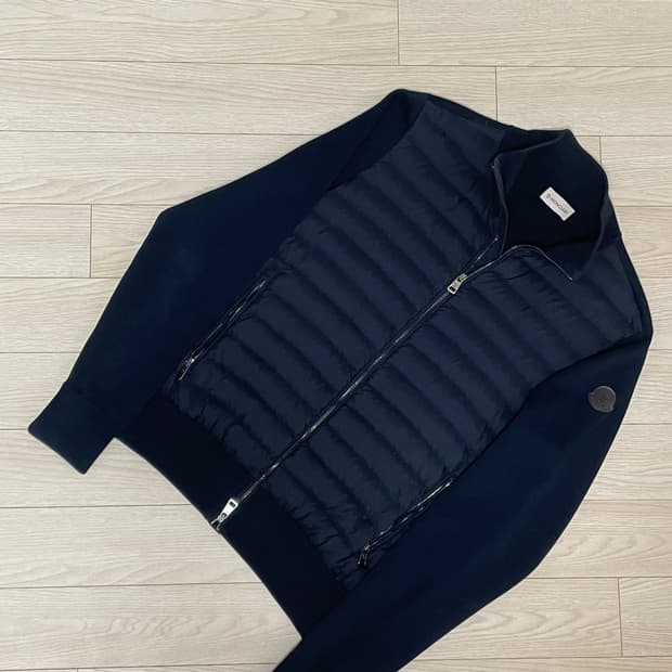 [ M ] 몽클레어 니트패딩 김현우 니트패딩 트리콧 블랙 와펜 