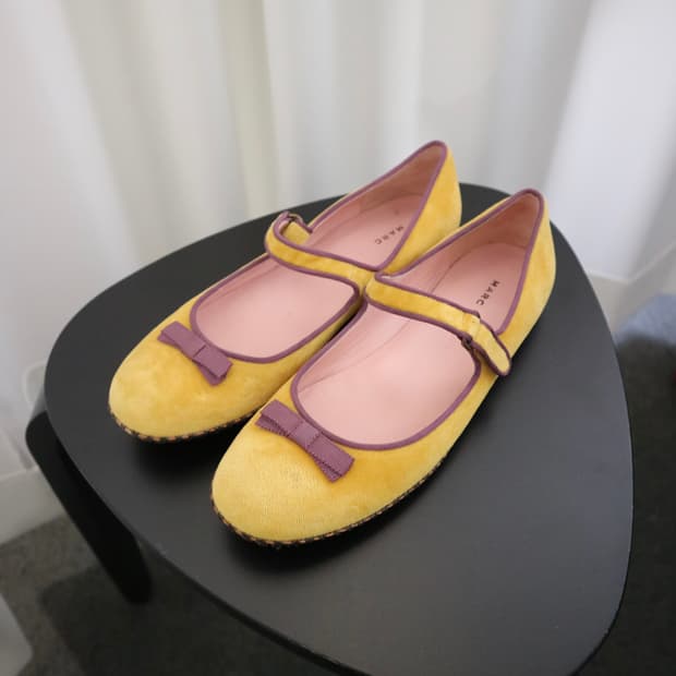 Marc Jacobs mary jane flats
