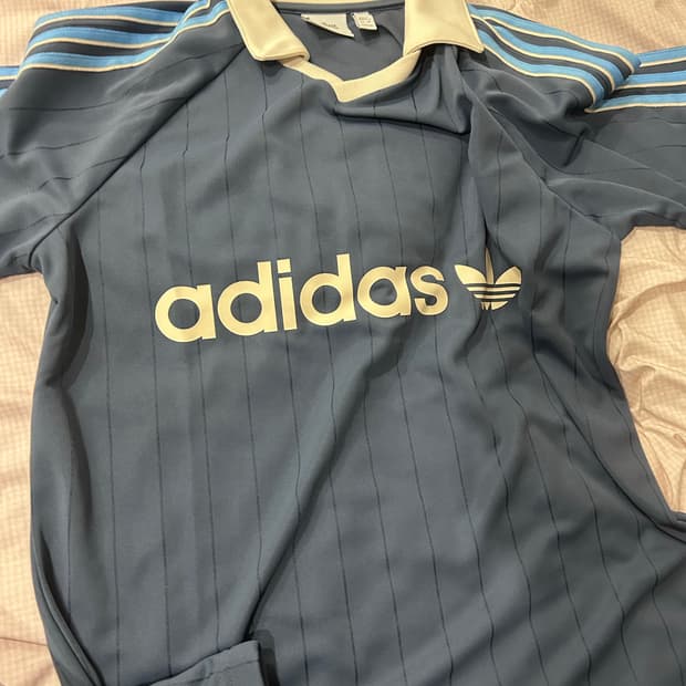 아디다스 핀 스트라이프 저지 블루