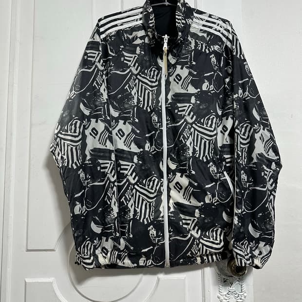 아디다스 리버시블 바람막이