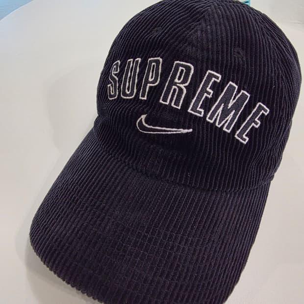 슈프림 x 나이키 아크 코듀로이 6-패널 캡 블랙 - 22SS