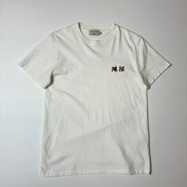 메종키츠네 더블 폭스헤드 패치 반팔 티셔츠 PN8632