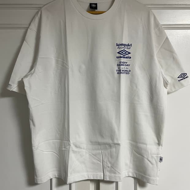 [UMBRO×KRB] Logo S/S T-Shirt White 105