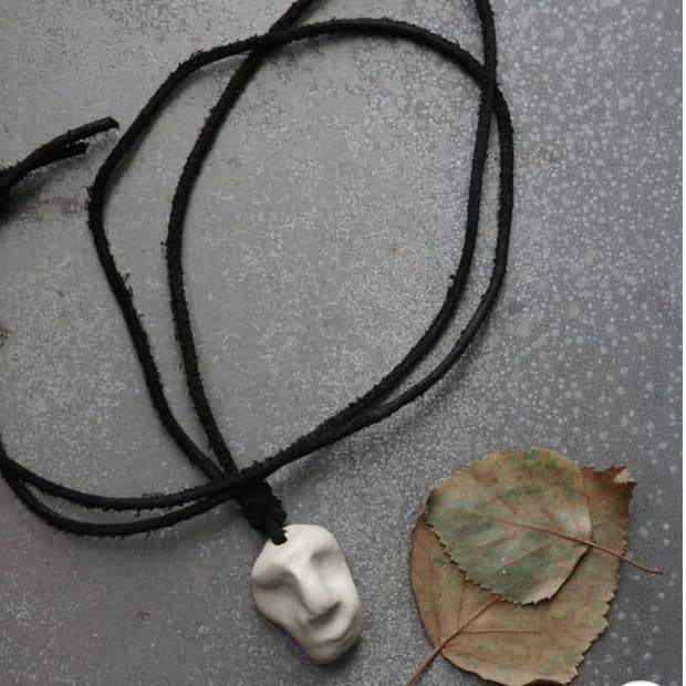 Orike 목걸이 구매합니다!