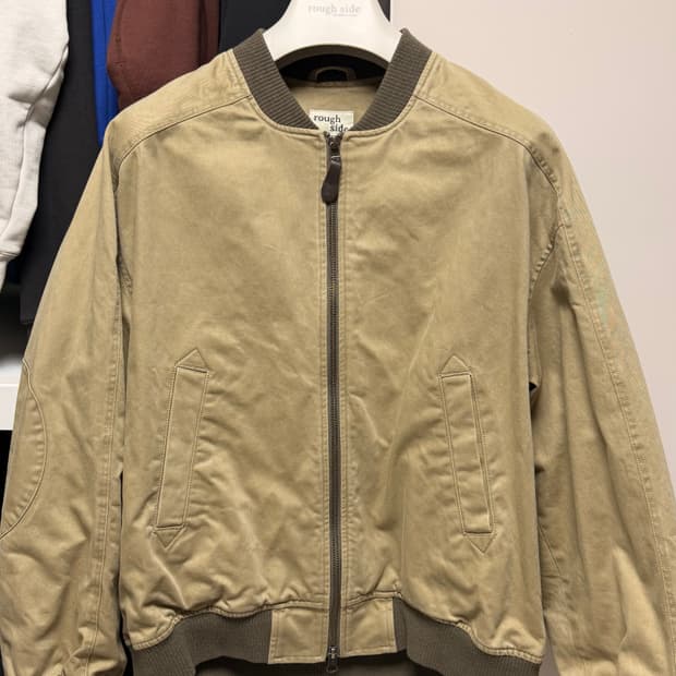 러프사이드 Horizon Bomber Khaki Beige