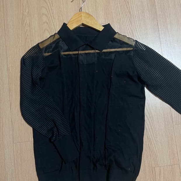 Dancho 시스루니트탑