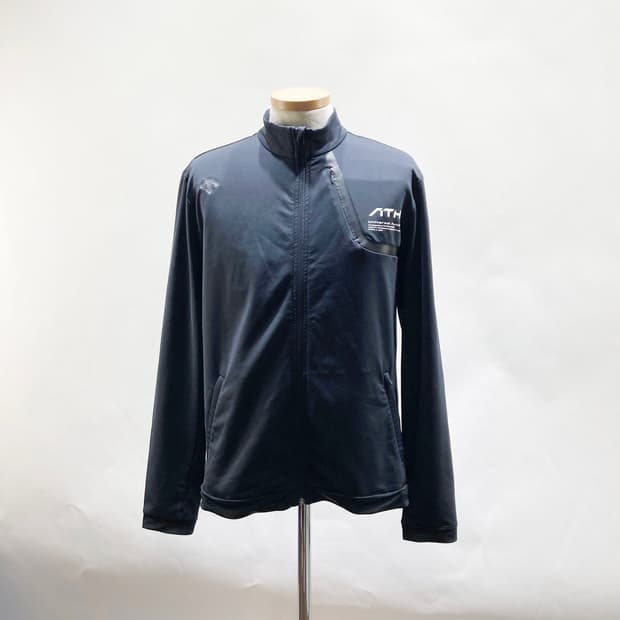 데상트 남성트레이닝집업 블랙 춘추 100