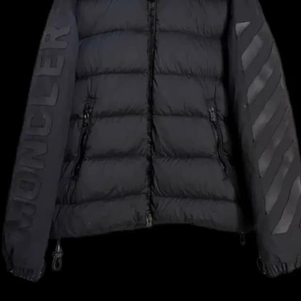 [정품] 몽클레어X오프화이트 한정판 다운패딩 Xl