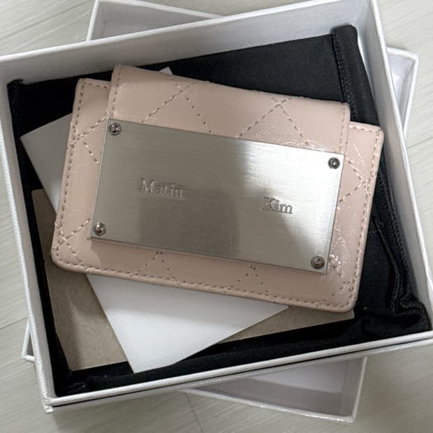 마뗑킴 퀼팅 아코디언 지갑 베이지