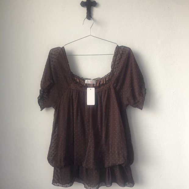 Dot pattern blouse