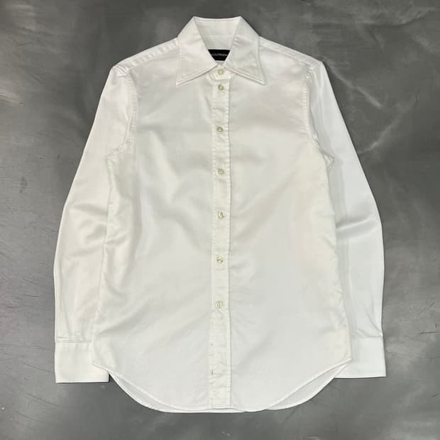  엠포리오 아르마니 화이트 셔츠 y16051