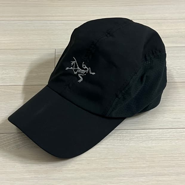 아크테릭스 엑셀레로 캡