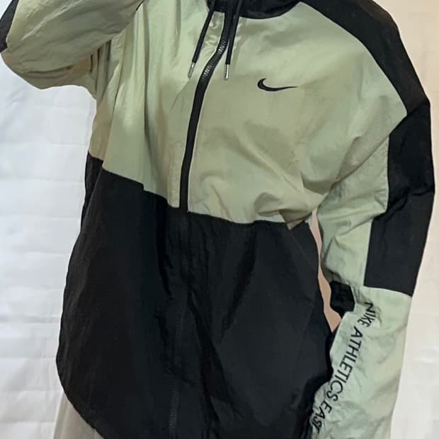 나이키 올드스쿨 오레오 바람막이