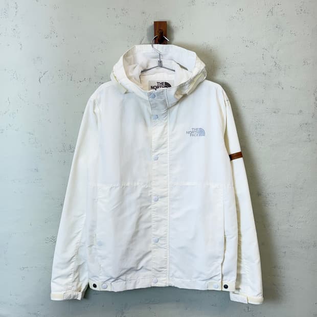 노스페이스 화이트라벨 바람막이