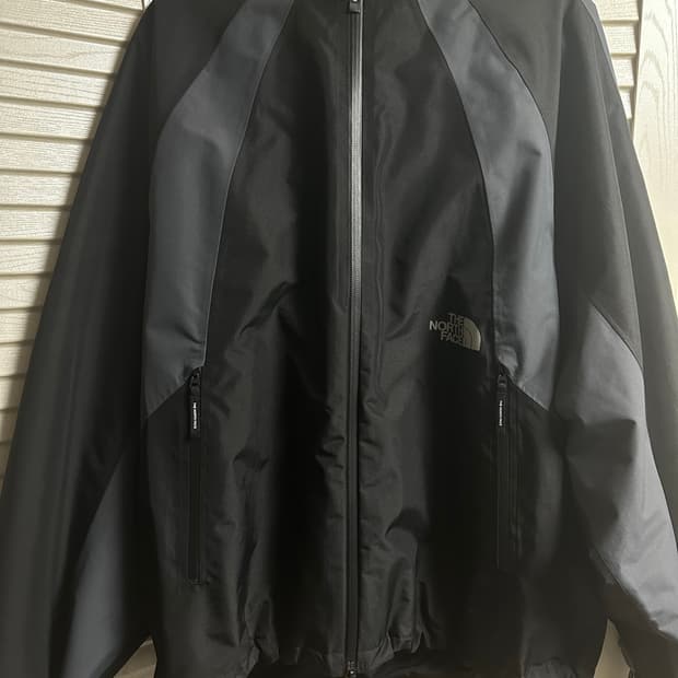 노스페이스 화이트라벨 바람막이