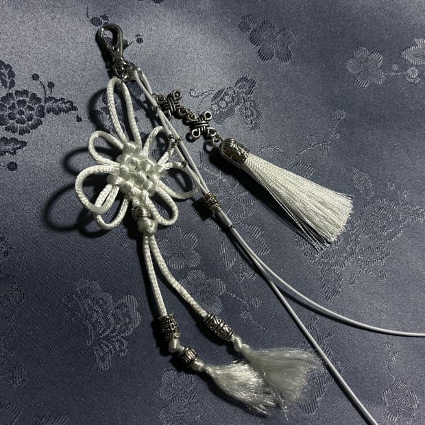 oriental keychain