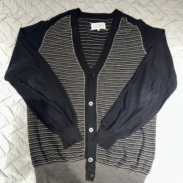 메종마르지엘라 스트라이프 가디건 