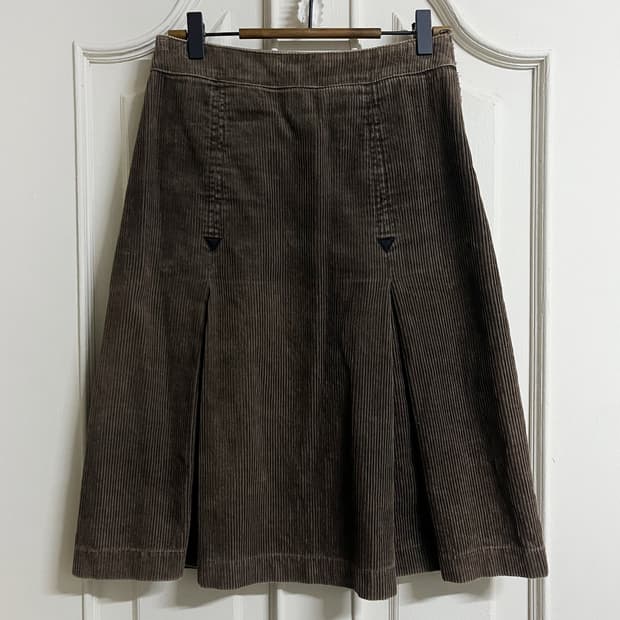vintage corduroy midi-skirt