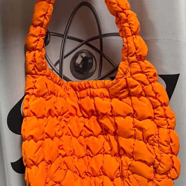 코스 구름백 오렌지