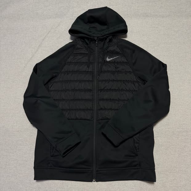 나이키 스몰스우시 경량패딩 자켓