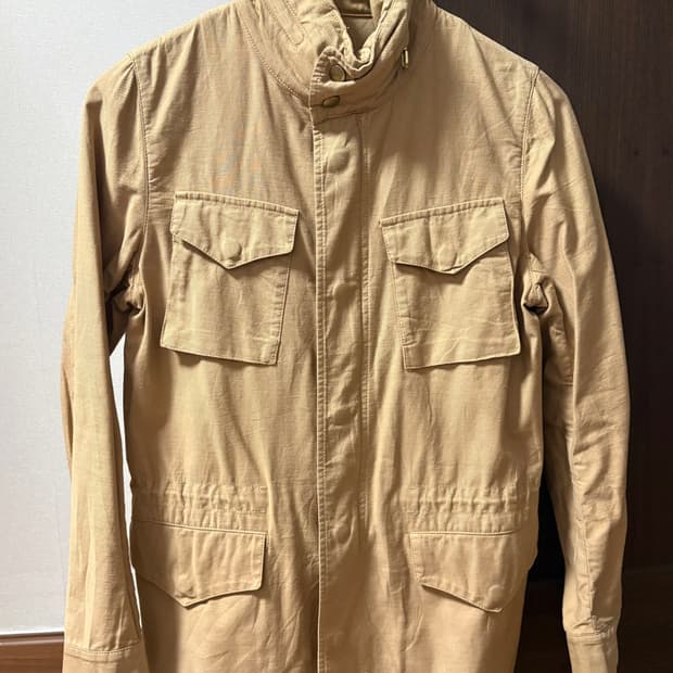 베이지 사파리 자켓