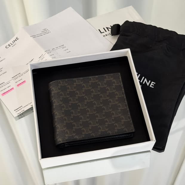 셀린느 트리옹프 바이폴드 반지갑