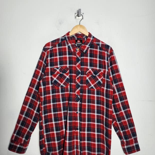 L 퀵실버 레드 체크셔츠