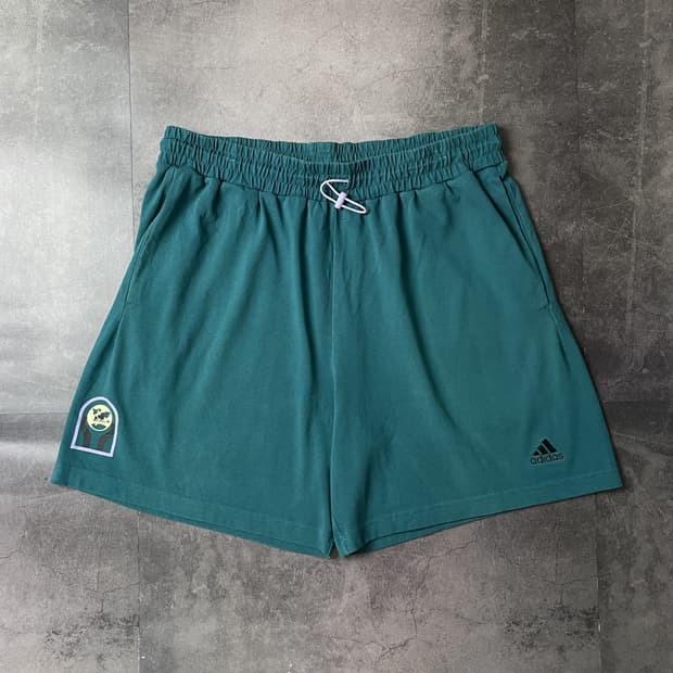 ADIDAS 아디다스 틸그린 밴딩 스웨트 하프팬츠 A01206